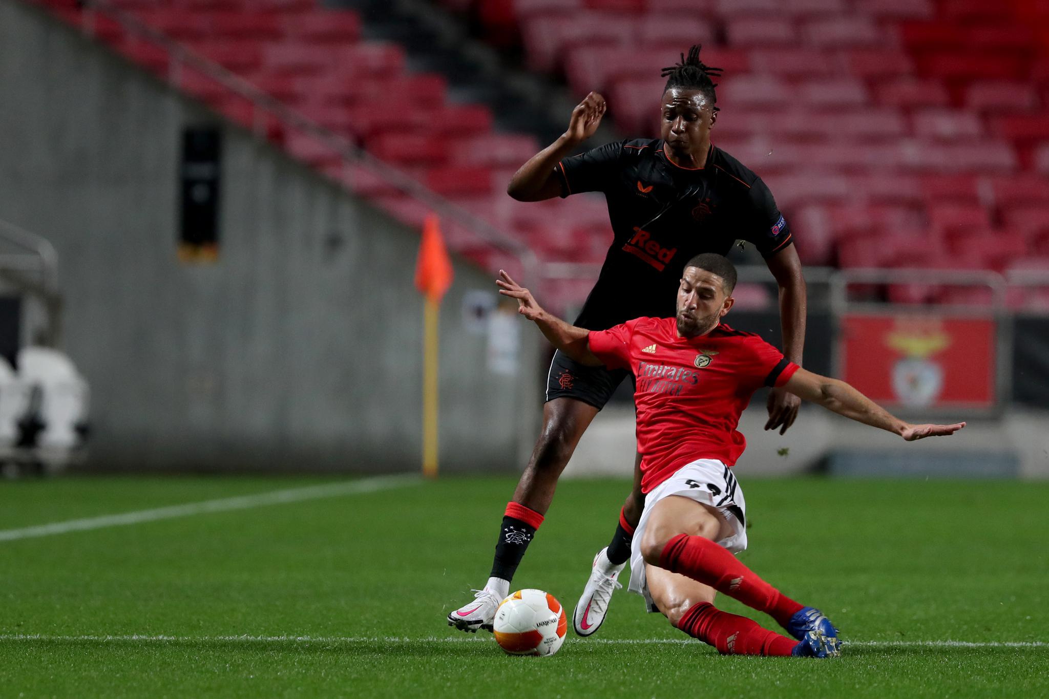 开云体育-里程碑夜！本菲卡门线救险；国王杯加时末段刷纪录；媒体盛赞；资深球员宣示担当的简单介绍