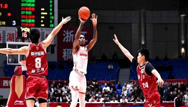 kaiyun-风云突变！广东宏远赛后豪取连胜，CBA常规赛版图或变，态度坚定，心理建设被强调的简单介绍