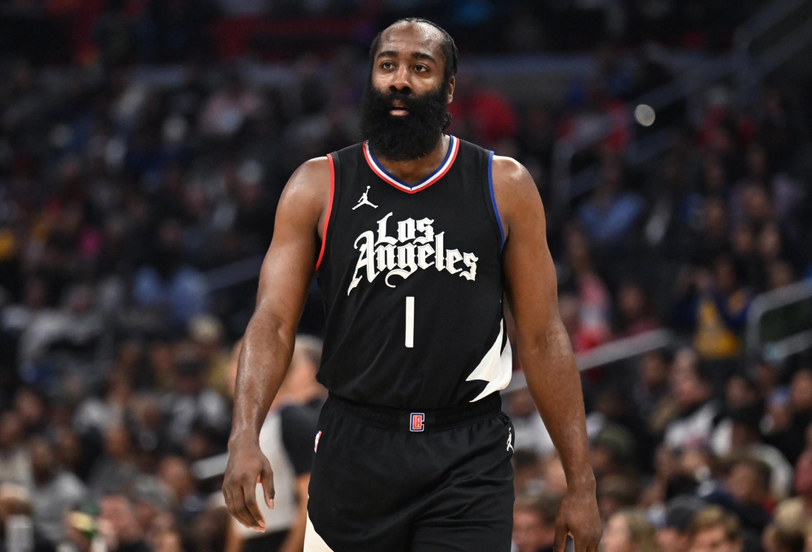 kaiyunapp-风云突变！洛杉矶快船窗口期遗憾出局，荷甲版图或变，更衣室稳定，临场指挥获称赞的简单介绍