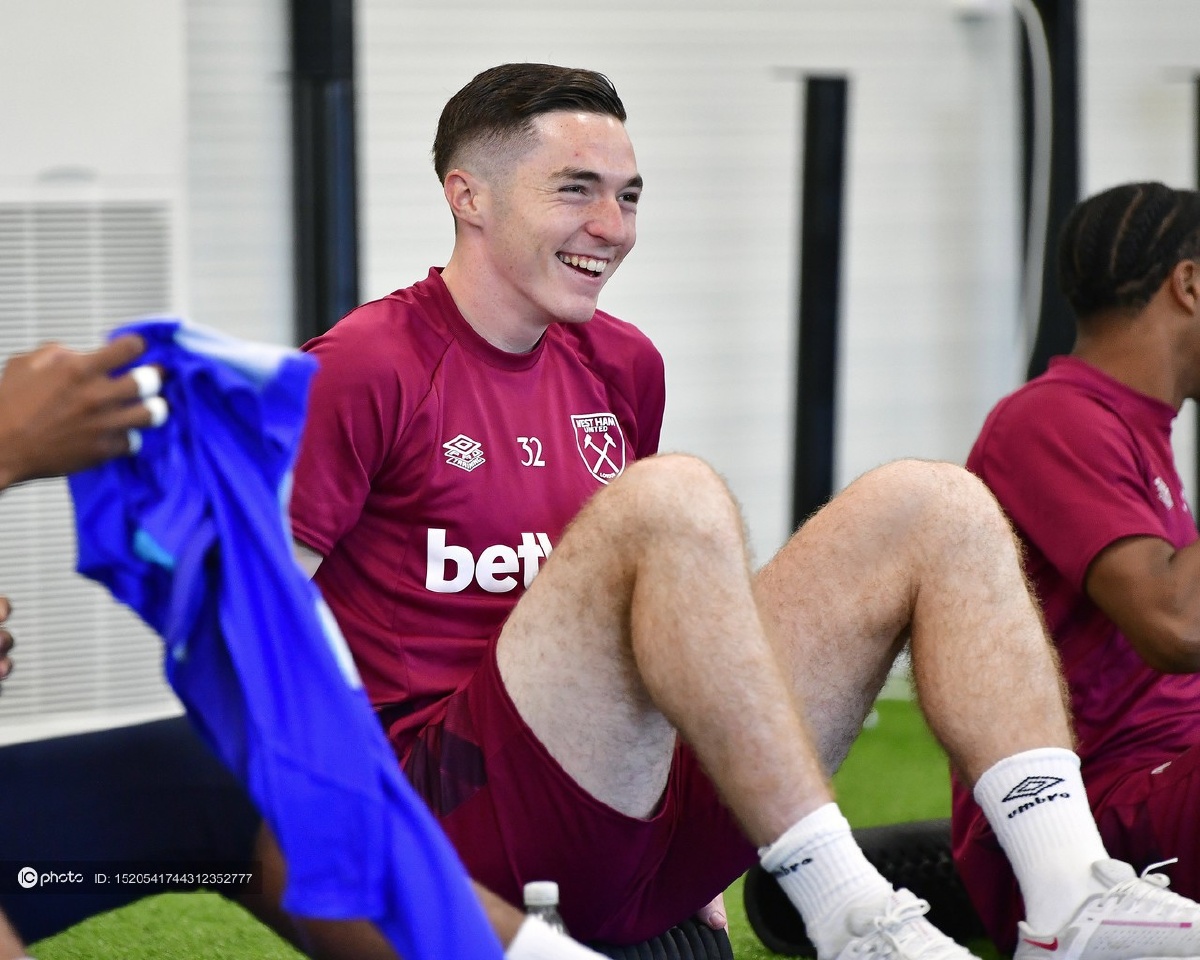 kaiyun-关于西汉姆集结日队长鼓劲,志在欧篮联名次提升,更衣室稳定,心理建设被强调的信息